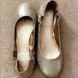 BCBG silver flats